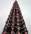 На афинской площади Синтагма зажглась главная рождественская елка Греции